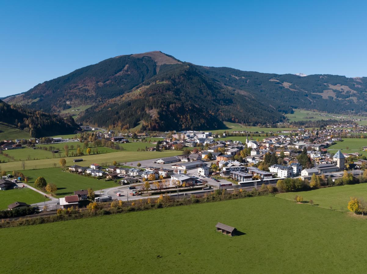 Schloss Saalhof Maishofen Exterior foto